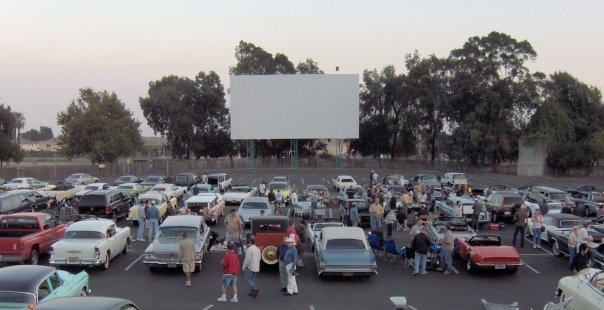 Best Drive-In Movie Theaters In Southern California - CBS ...