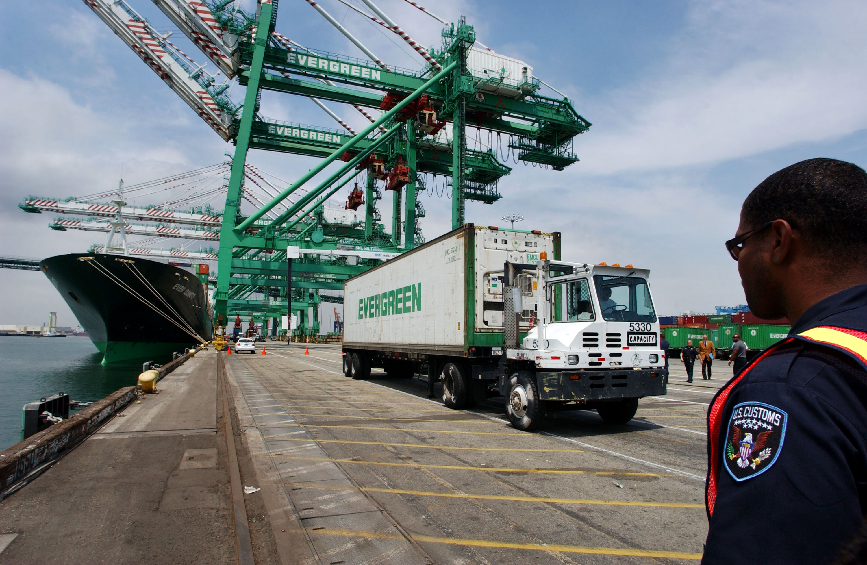 Port Of LA Sees Steep Drop In Cargo Volume, Blames US-China Trade War