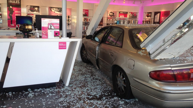 Car Crashes Into T Mobile Store In Garden Grove No Injuries Cbs