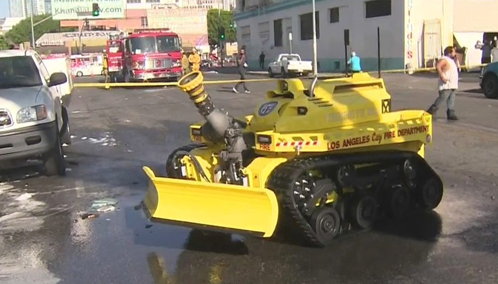 China's First Home Made Explosion Proof Firefighting Robots   firefighting  - YouTube