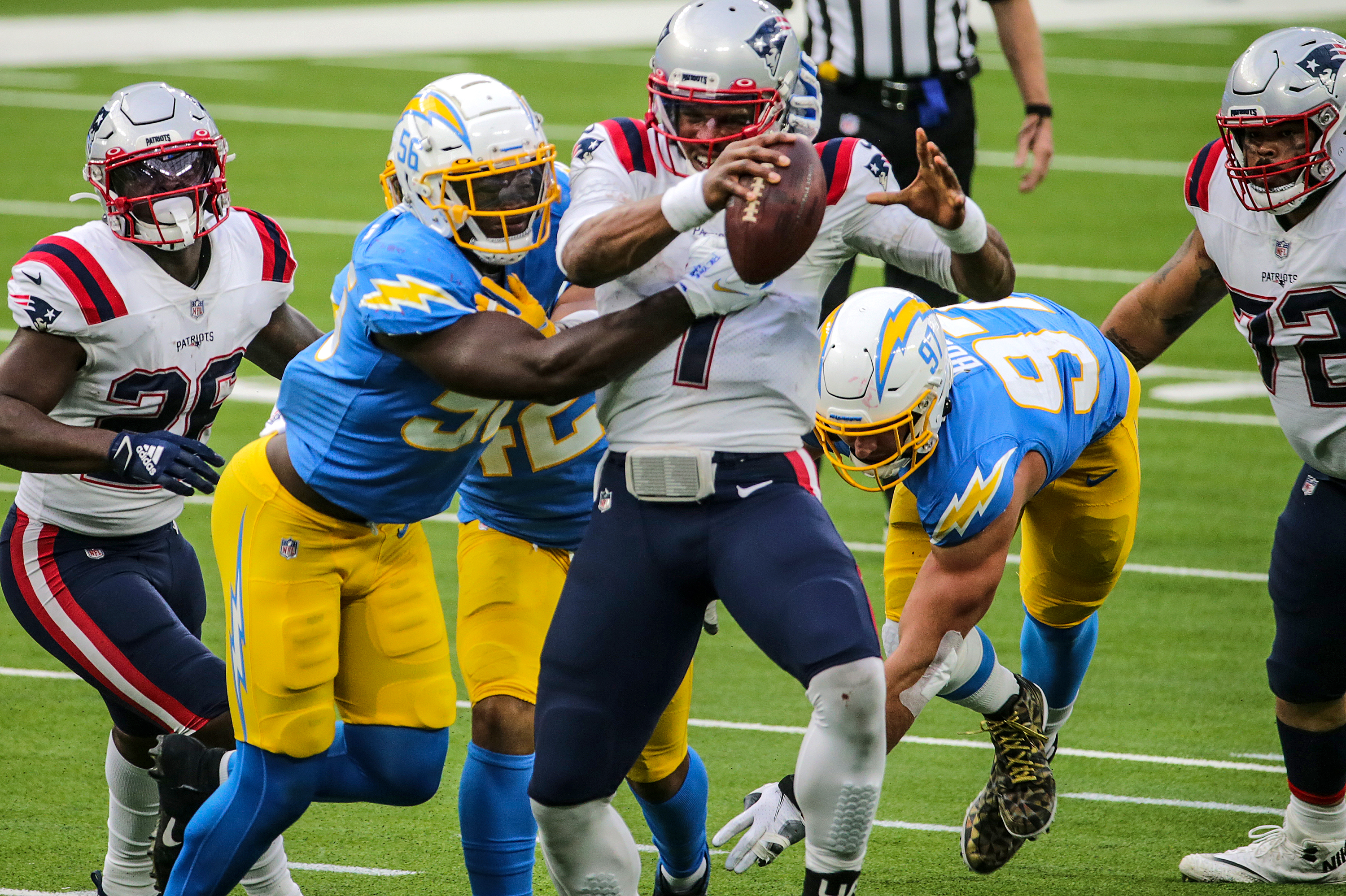 Chargers Fall To Patriots, 45-0 – CBS Los Angeles