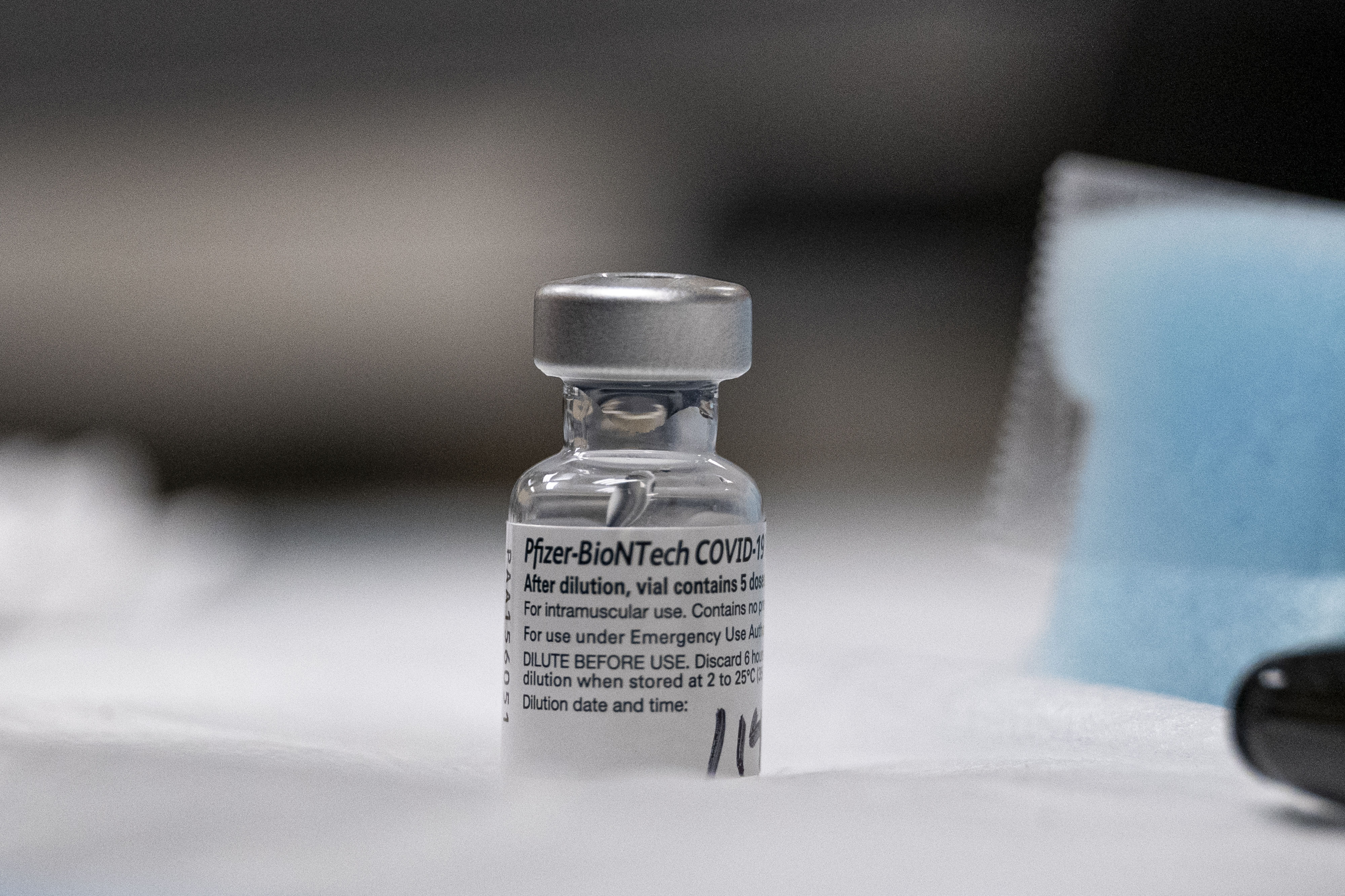 78-year-old SoCal woman dies after receiving the first dose of the COVID vaccine – CBS Los Angeles