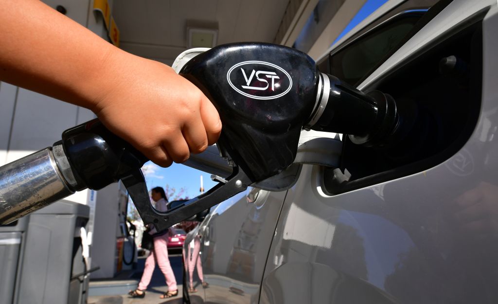Average Price Of Gas In LA County Drops Slightly