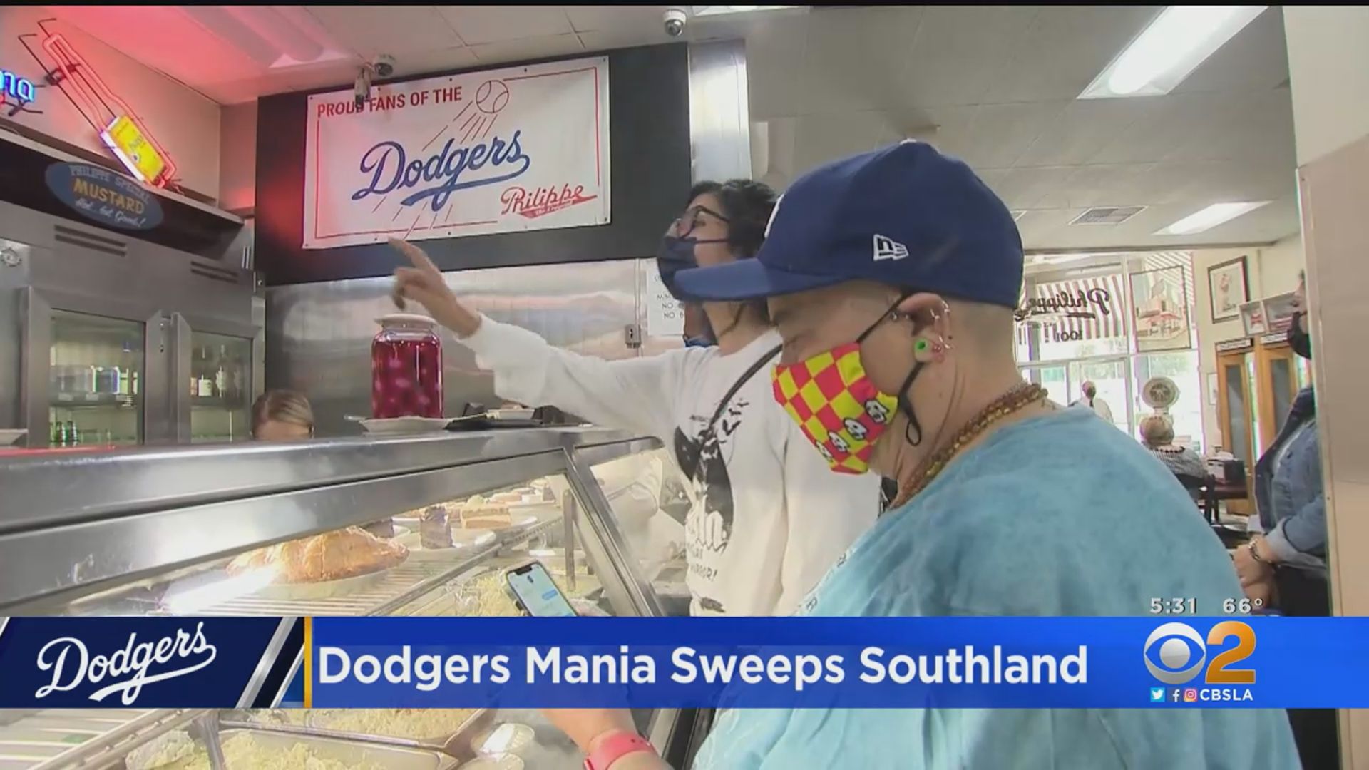 Dodger Mania Sweeping Los Angeles Ahead Of NLDS Against Giants