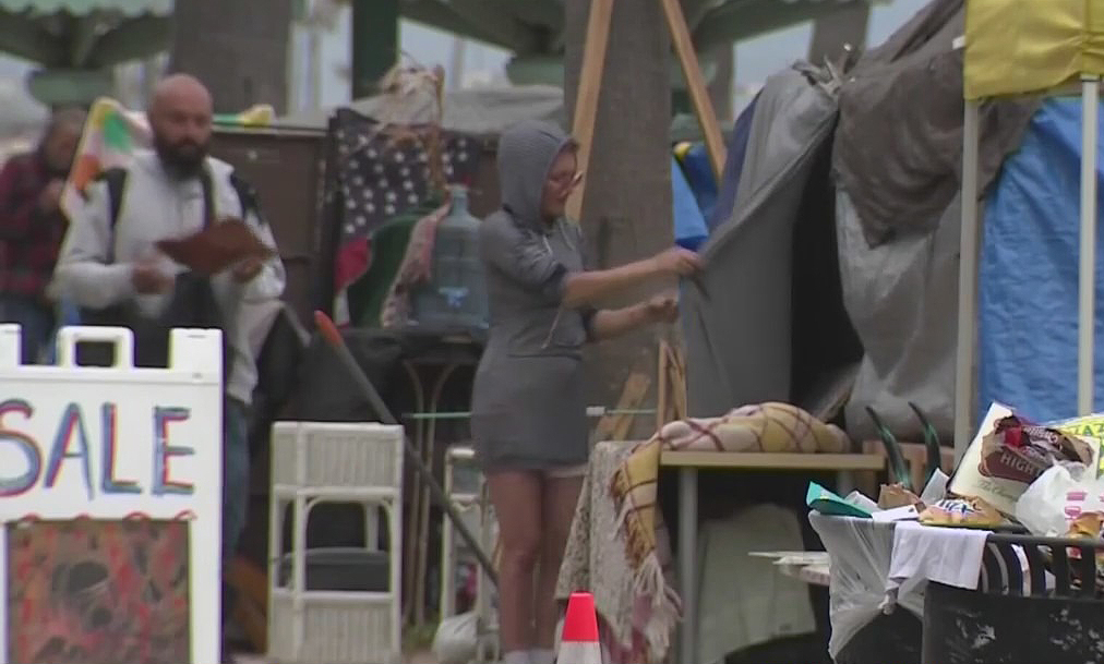 Unarmed Homeless Response Pilot Program Expands Beyond Hollywood, Venice