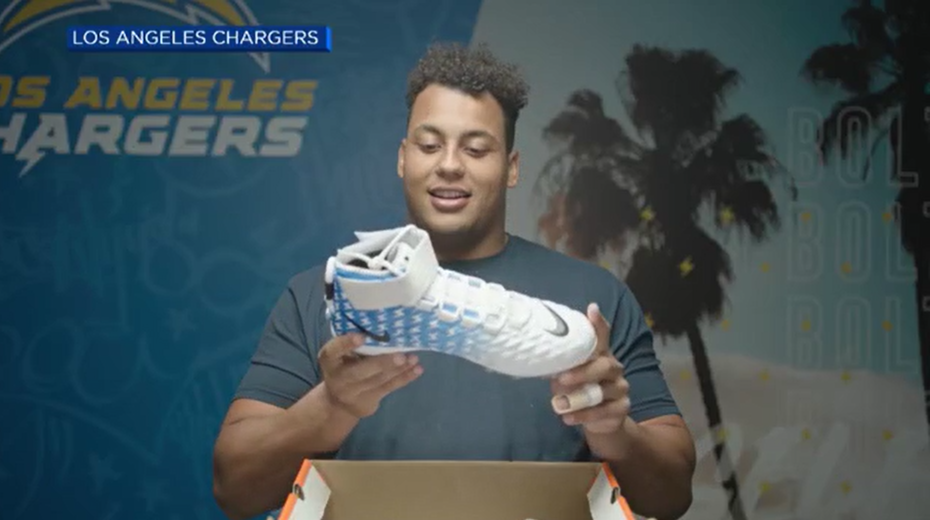 Chargers Debut Their ‘My Cause, My Cleats’